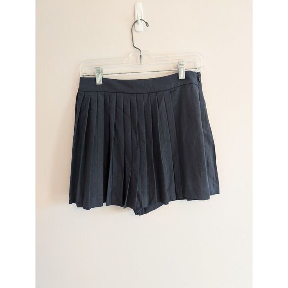 NWT Abercrombie & Fitch Abercrombie & Fitch pleated wrap skort - Navy size Small - Picture 1 of 6